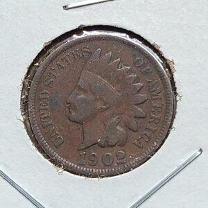 Lot of 8 1900's Indian Head Pennies... Nice Details... In Protective Sleeves